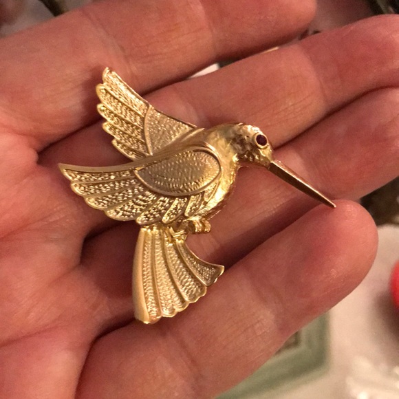 Vintage flying bird brooch - Picture 4 of 4